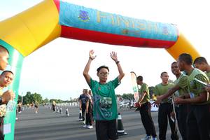 BIB: 278
                            <button type="button" onclick="openModal(5172793)" class="btn btn-primary btn-sm float-right btn-popup" data-toggle="modal" data-target=".modal-high-quality">
                        <i class="fas fa-shopping-cart"></i> Add to Cart
                    </button>
                                            <button type="button" onclick="isThisMe(5172793, true)" class="btn btn-success btn-sm float-right btn-popup btn-isme hidden" data-toggle="tooltip" data-placement="bottom" title="นี่คือรูปของคุณใช่ไหม คลิกที่นี่เพื่อเอาเข้าอัลบั้ม">
                        <i class="fas fa-plus"></i> Add to album
                    </button>
                    <button type="button" onclick="isThisMe(5172793, false)" class="btn btn-warning btn-sm float-right btn-popup btn-isnotme hidden">
                        <i class="fas fa-ban"></i> Remove from album
                    </button>